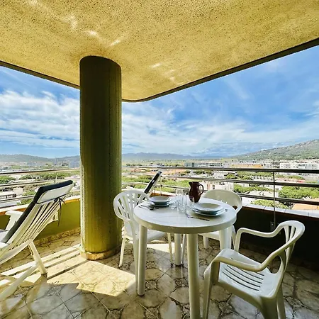 Mar I Vent Costabravasi Апартаменты *